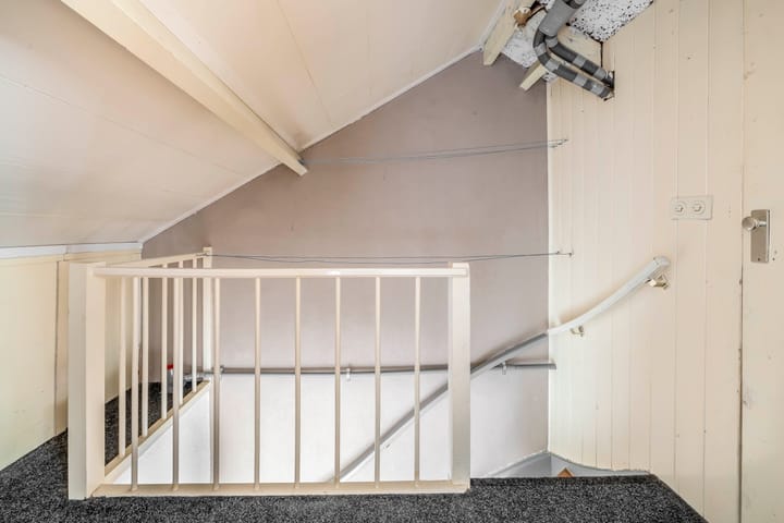 Photo 26 of Van Drielstraat 11