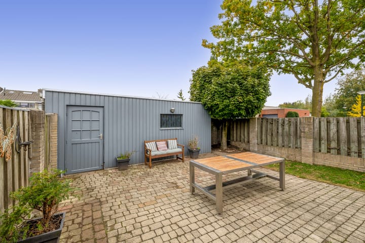 Photo 30 of Van Drielstraat 11