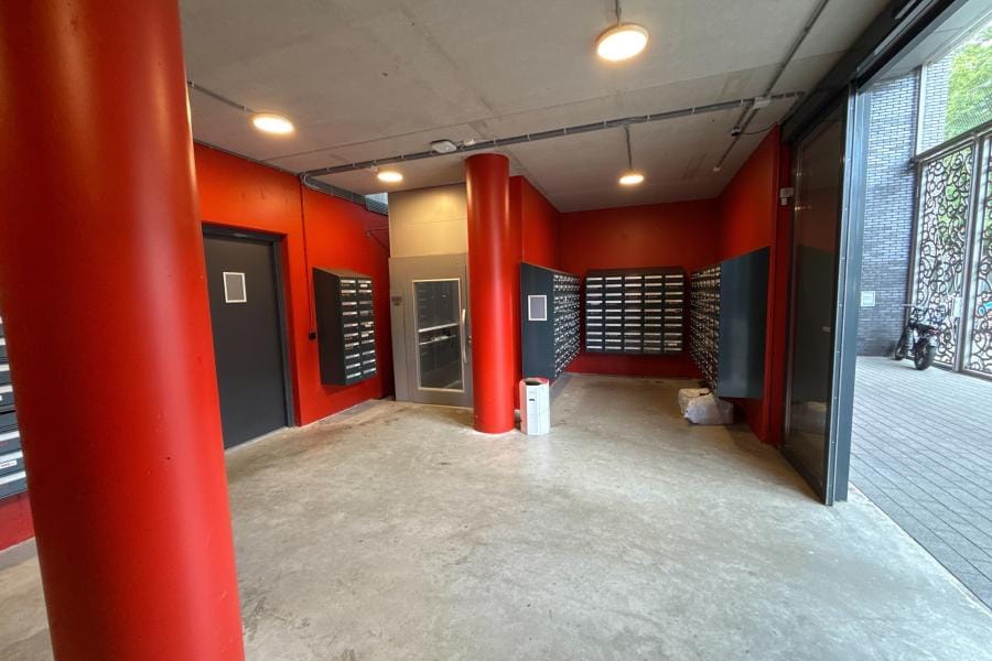 Foto 3 van August Allebéplein 514