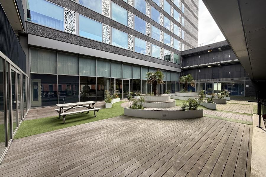 Foto 19 van August Allebéplein 514