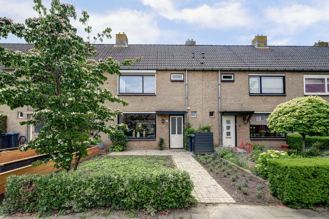 Photo 1 of Wethouder Winterinkstraat 56