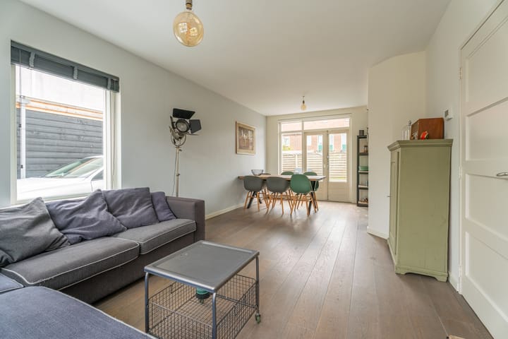 Foto 4 van Julianalaan 17