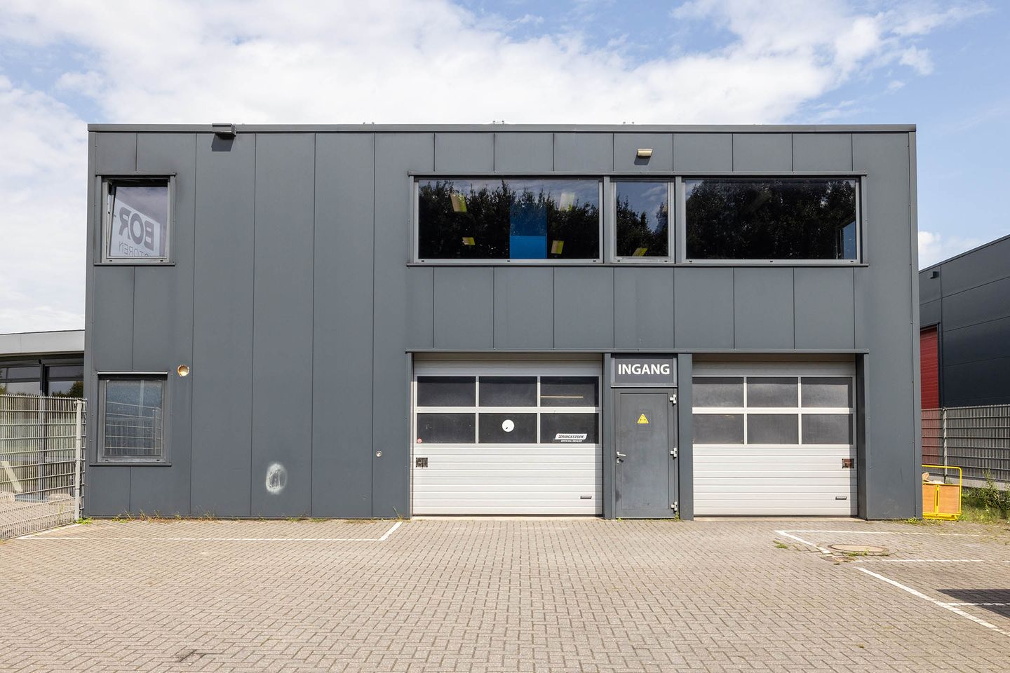 Bekijk foto 1 van Ambachtstraat 2