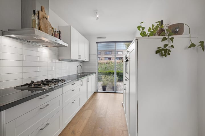 Foto 14 van Berkelsekade 38