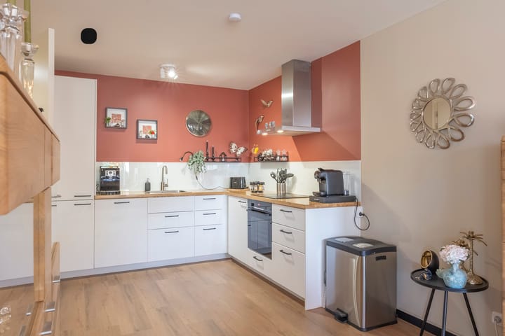 Photo 6 of Huls 46-B