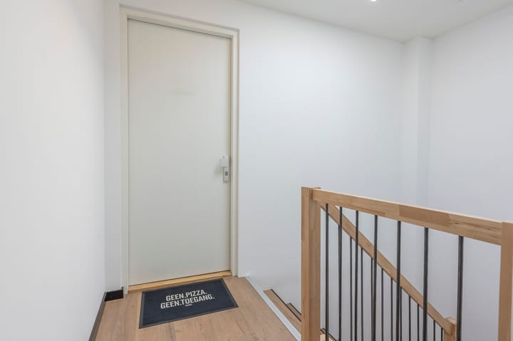 Photo 24 of Huls 46-B