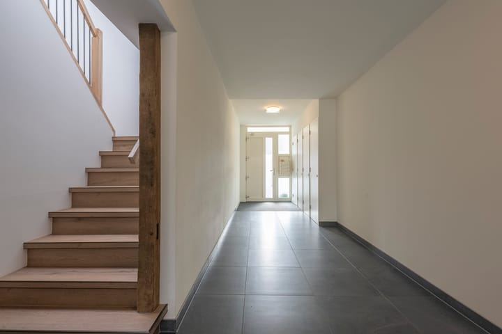 Photo 25 of Huls 46-B