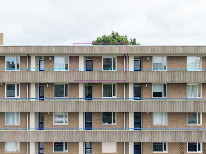 Photo 2 of Aert van Neslaan 642