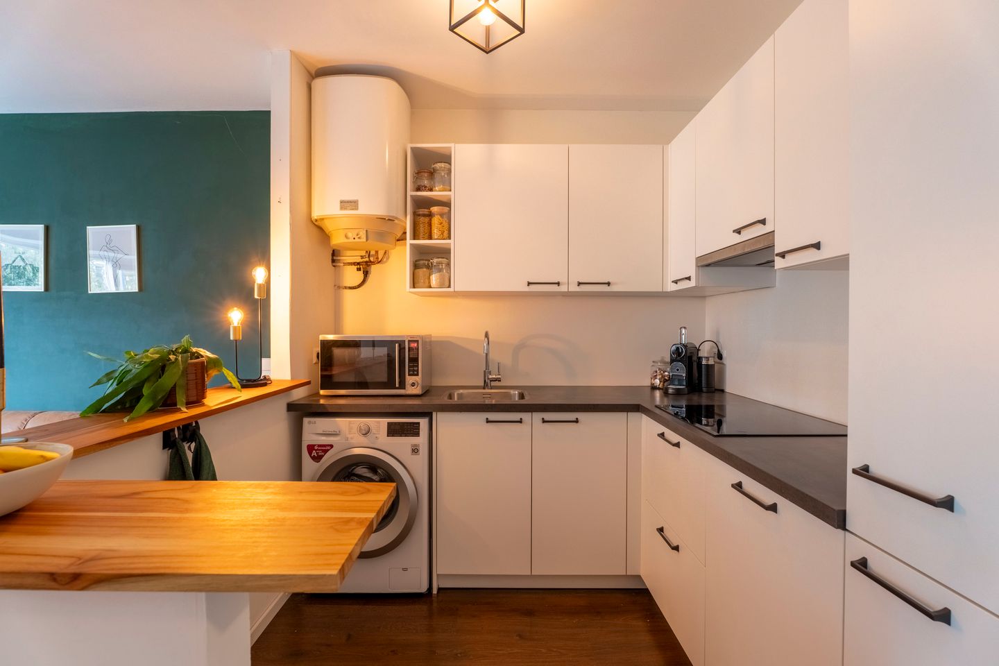 Foto 10 van Aert van Neslaan 642