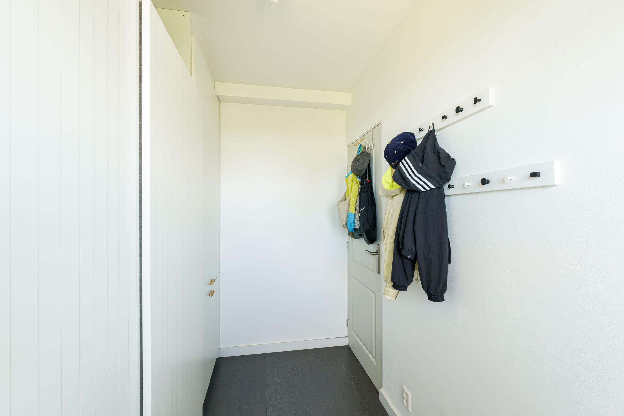 Foto 6 van Burgemeester Caan van Necklaan 342