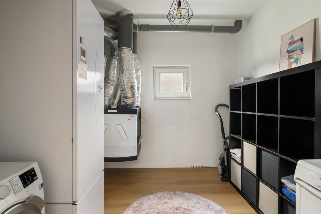 Foto 37 van Van der Duijn van Maasdamweg 485