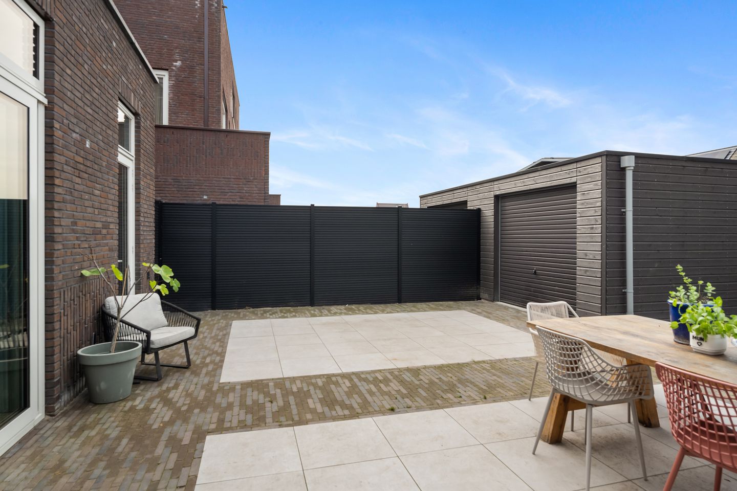 Foto 40 van Van der Duijn van Maasdamweg 485