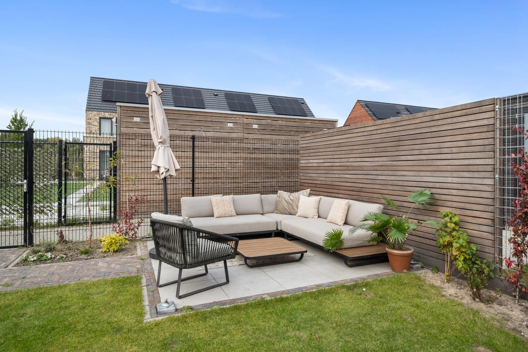 Foto 43 van Van der Duijn van Maasdamweg 485