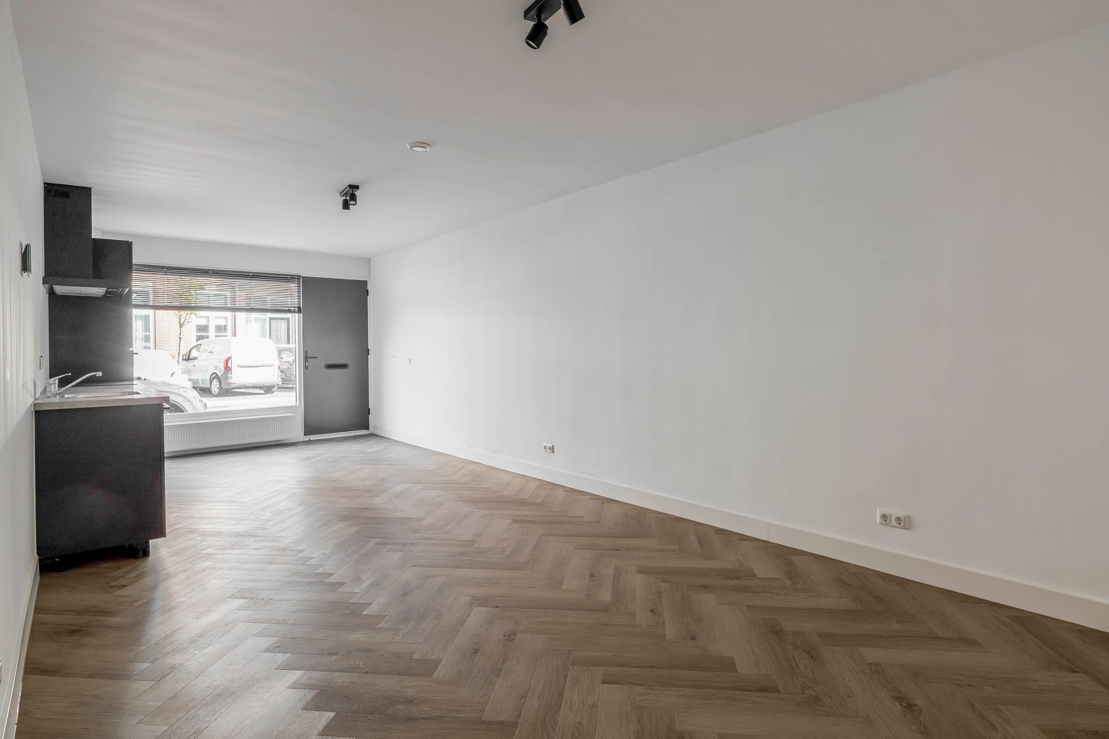 Photo 6 of Havenstraat 15-A