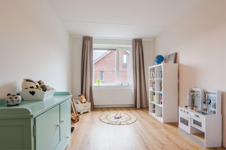 Foto 16 van Henry Dunantlaan 12