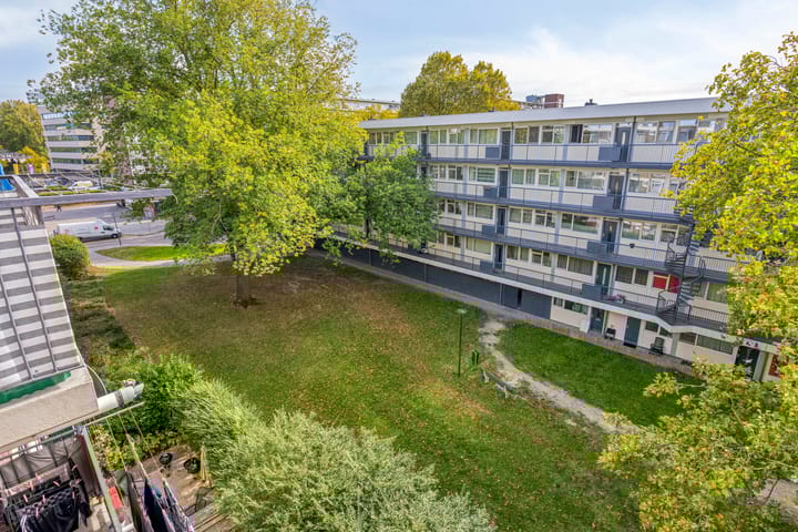 Foto 8 van Burgemeester Van Haarenlaan 819