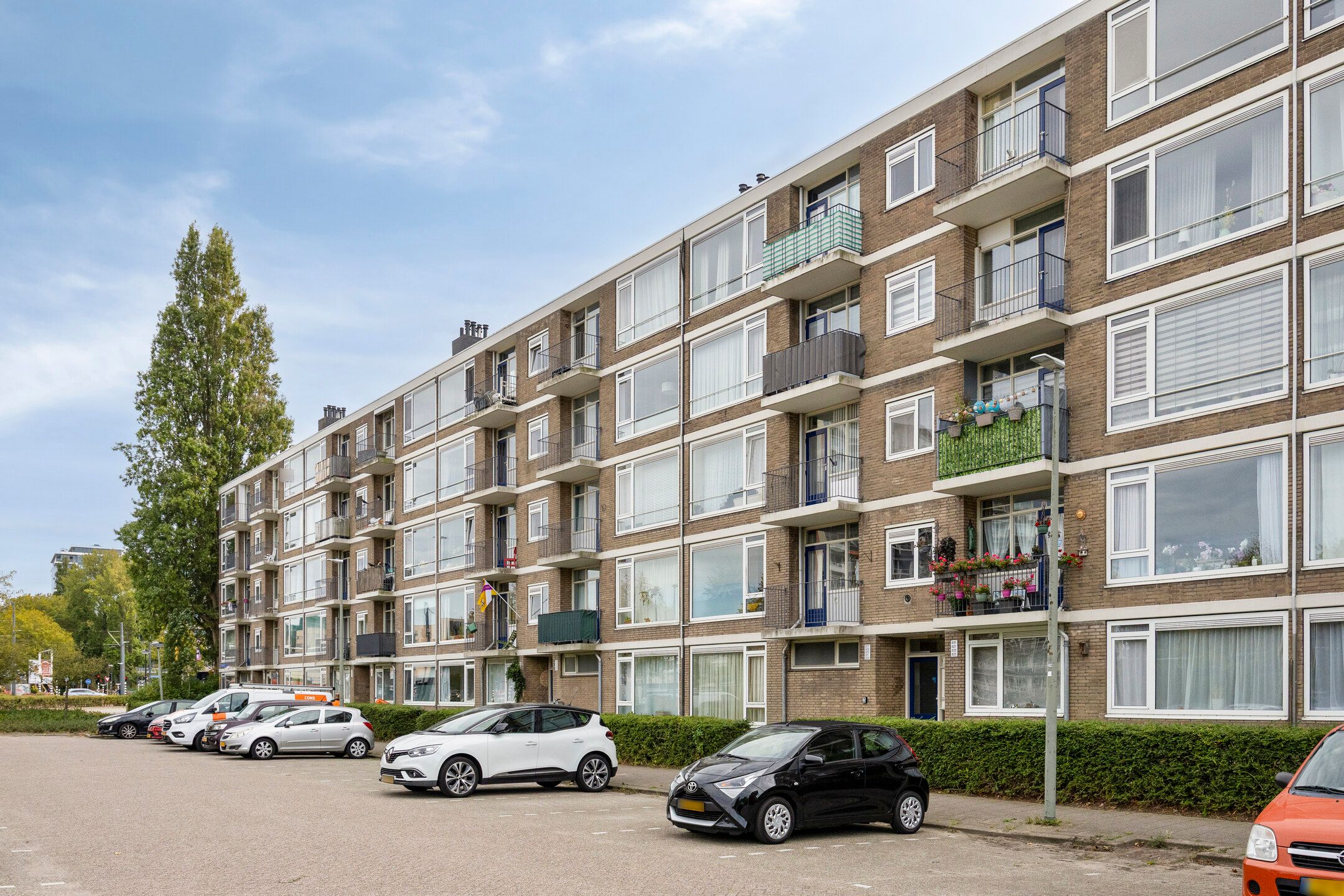 Foto 21 van Burgemeester Van Haarenlaan 819