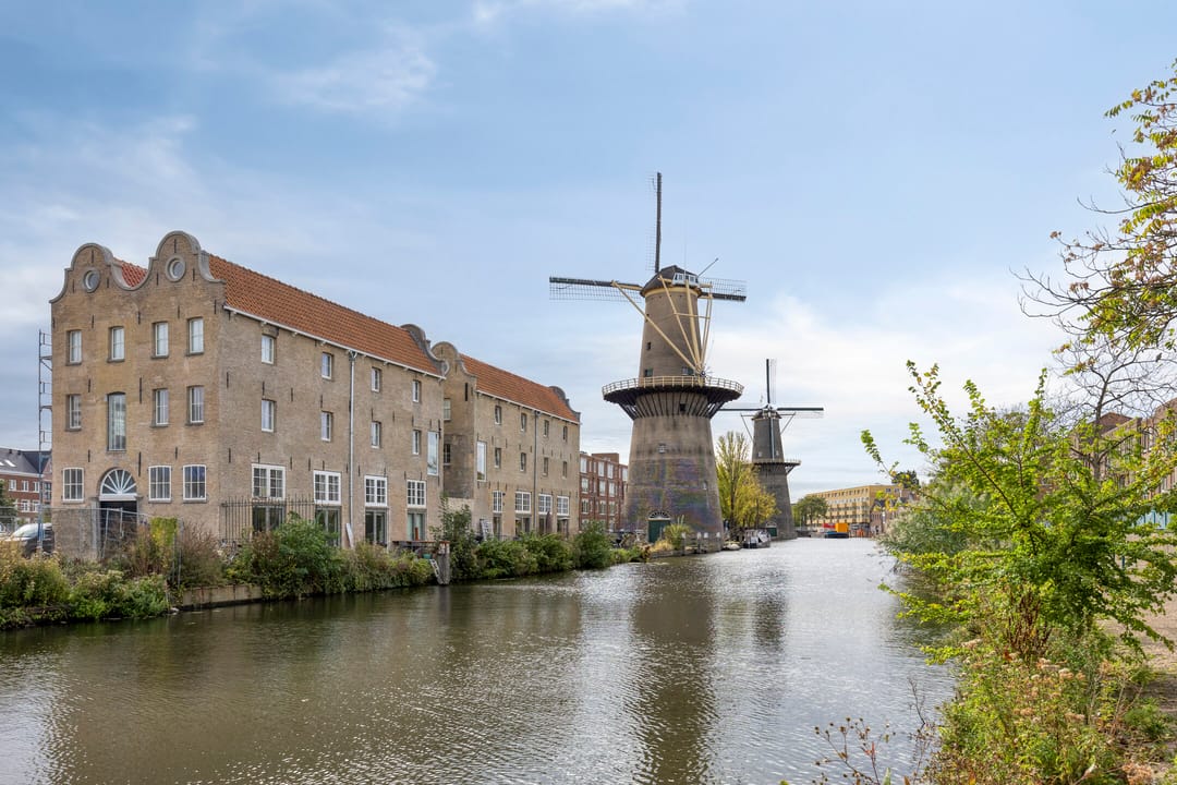 Foto 23 van Burgemeester Van Haarenlaan 819