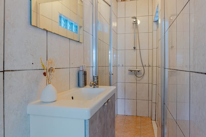 Photo 12 of Zwijndrechtsestraat 25