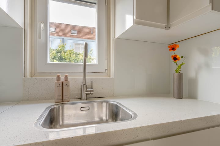 Photo 16 of Zwijndrechtsestraat 25