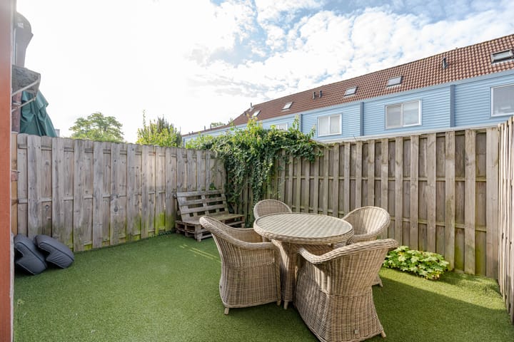 Photo 22 of Zwijndrechtsestraat 25