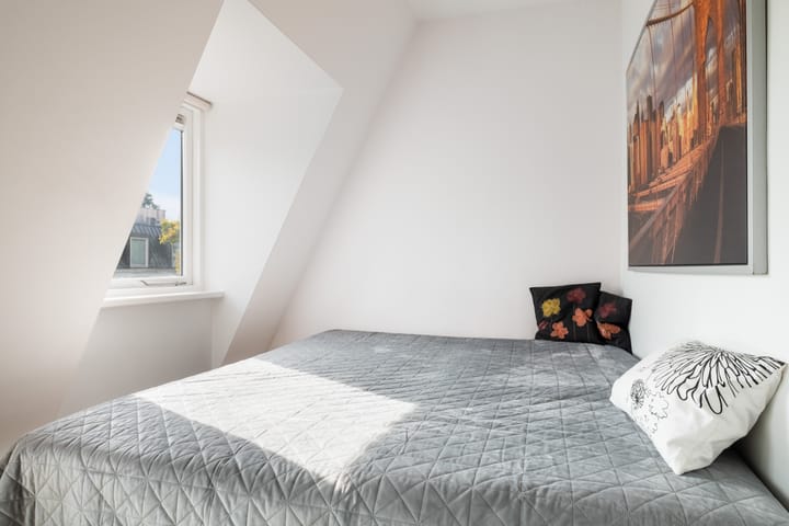 Foto 16 van Adelaarstraat 56-B