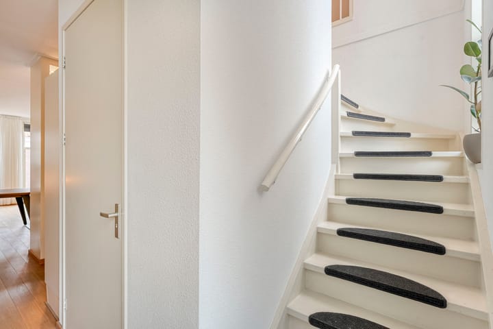 Foto 13 van Burgemeester Goeman Borgesiusstraat 34-D