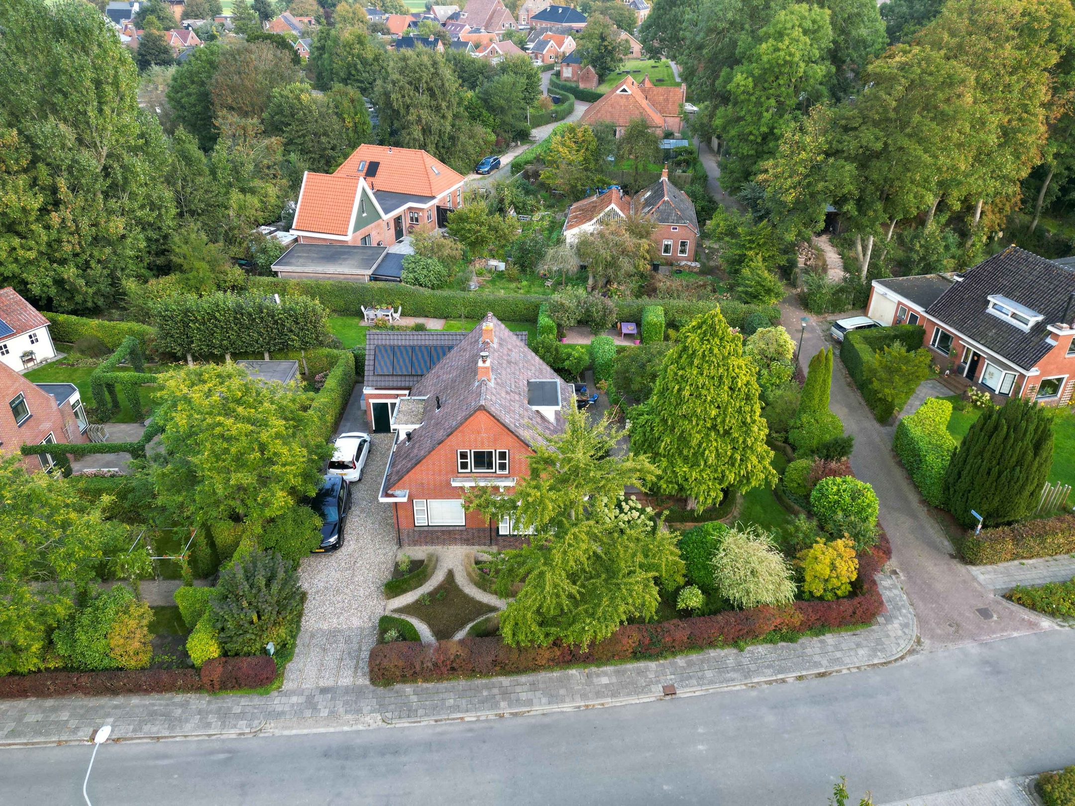 Photo 3 of Pastorieweg 10