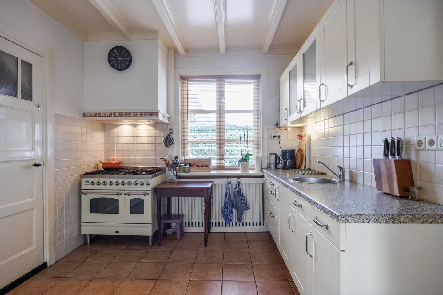 Photo 19 of Pastorieweg 10