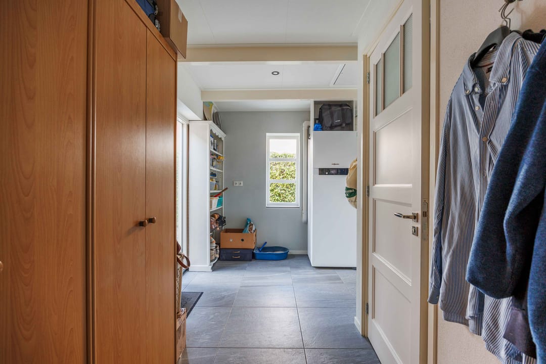 Photo 23 of Pastorieweg 10