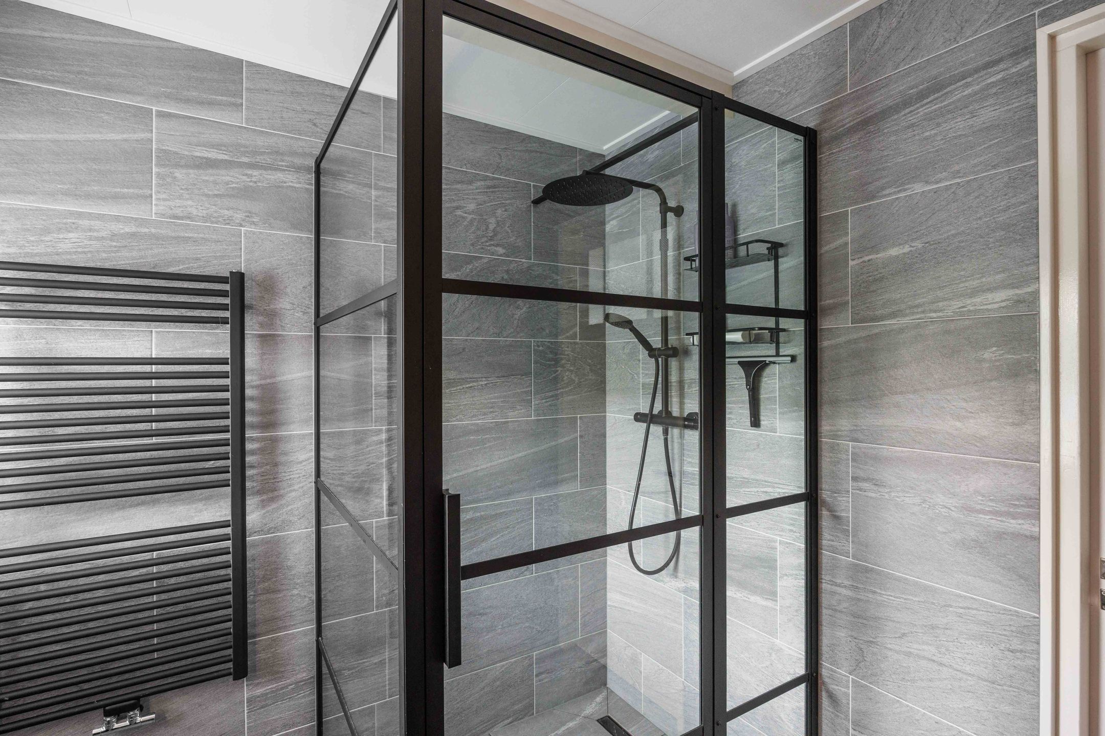 Photo 27 of Pastorieweg 10