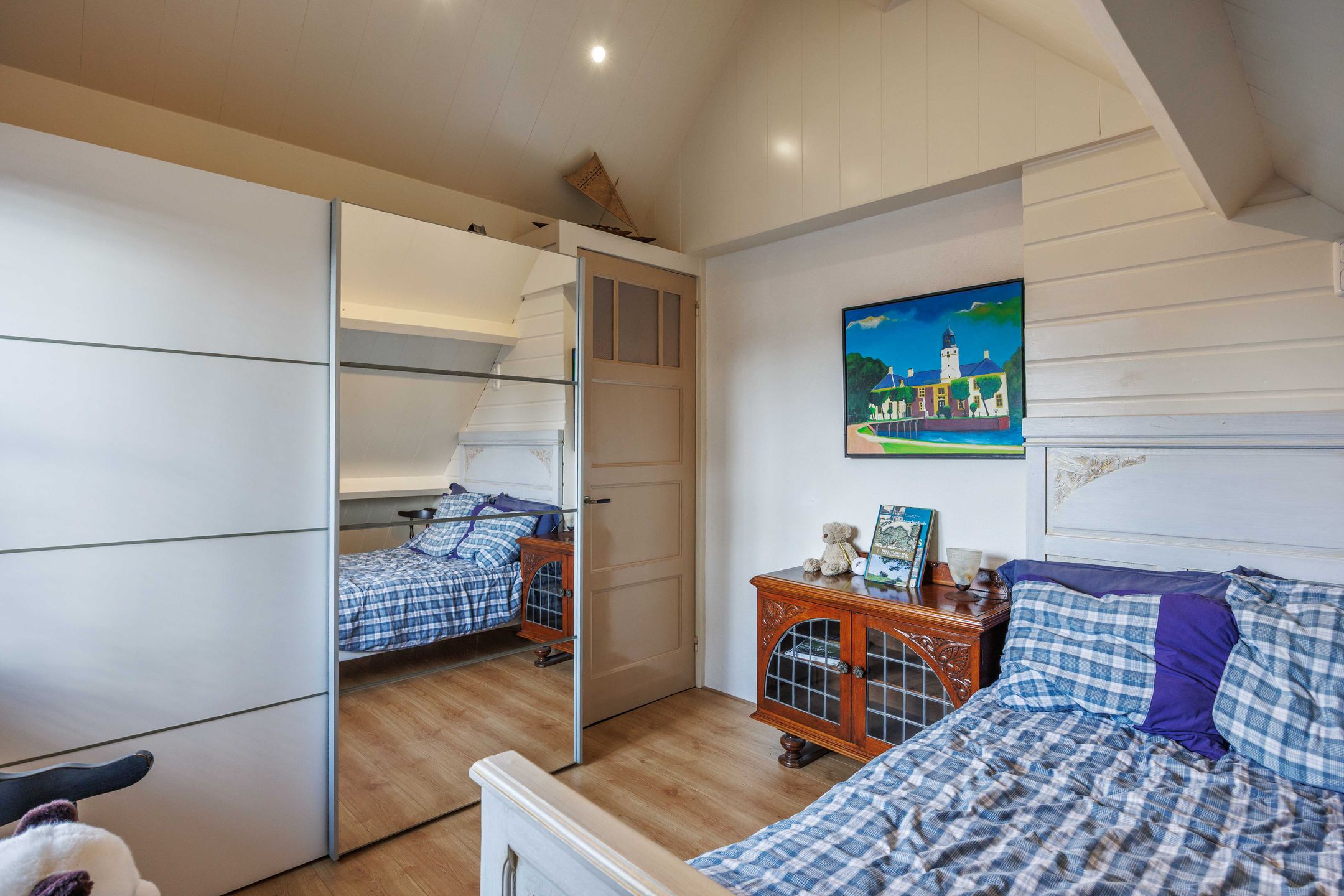 Photo 36 of Pastorieweg 10