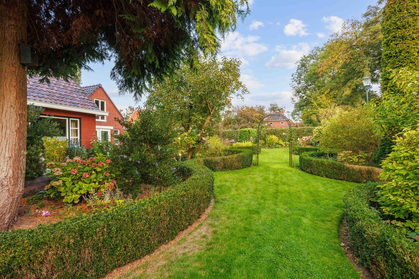 Photo 44 of Pastorieweg 10