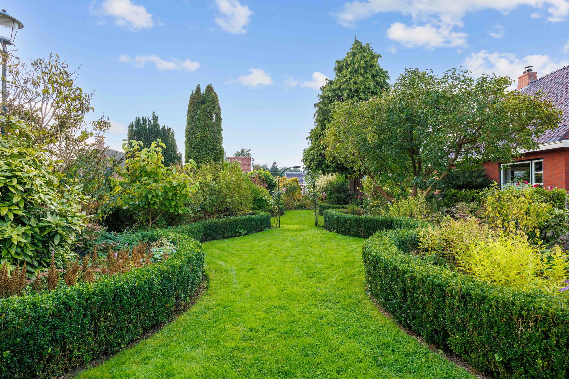 Photo 48 of Pastorieweg 10