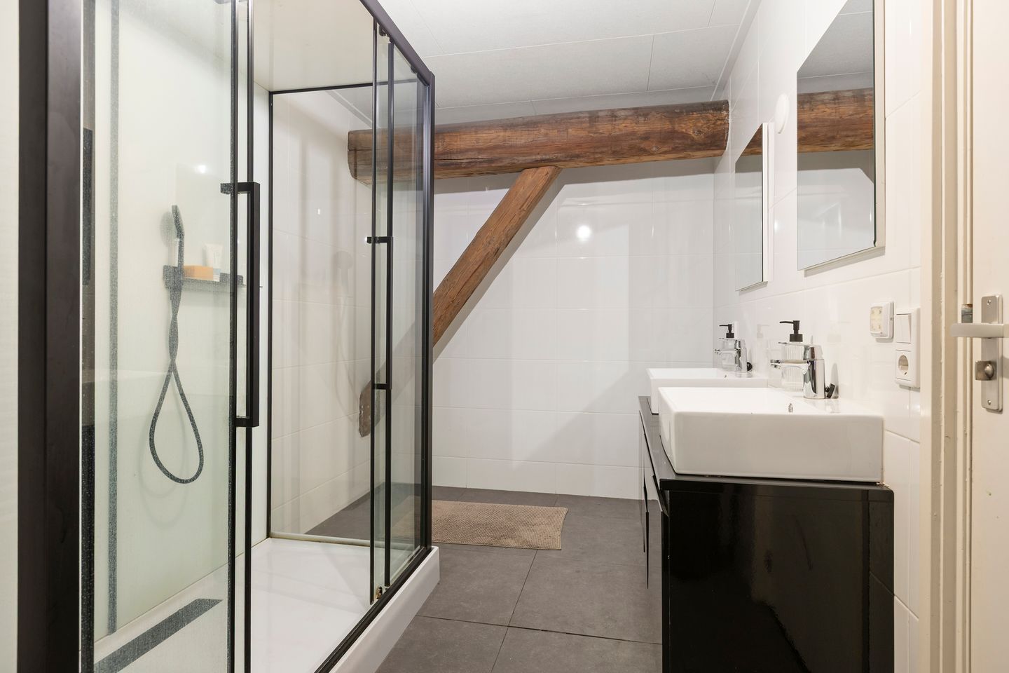 Foto 49 van Ommelanderwijk 156