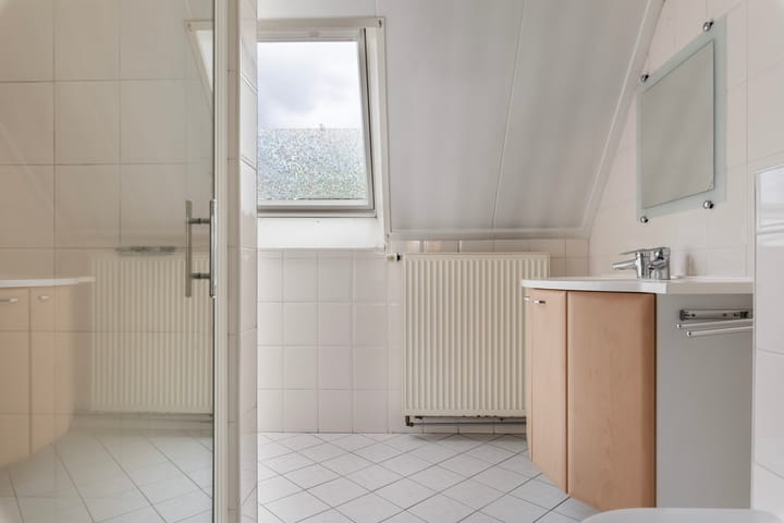 Photo 36 of Lierderstraat 9