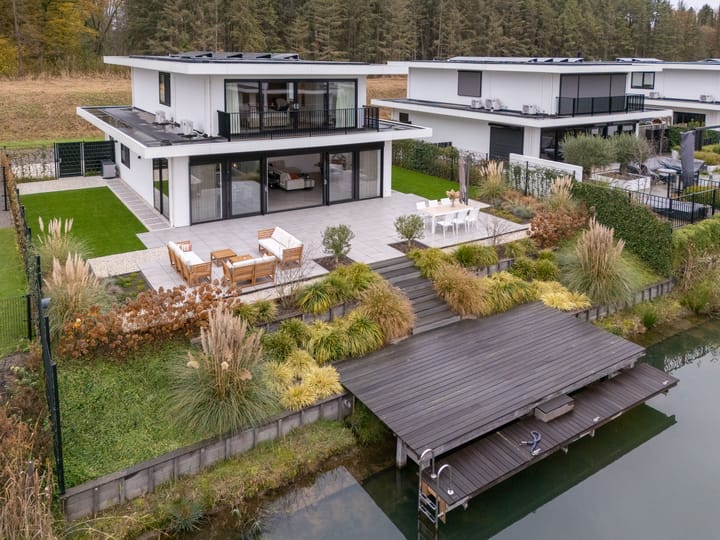 Foto 1 van Pluvierenweg 9-558