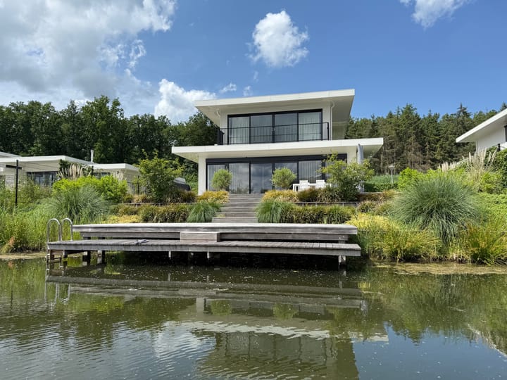 Foto 4 van Pluvierenweg 9-558