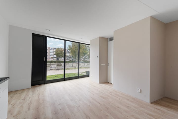 Foto 12 van Europaweg 1303