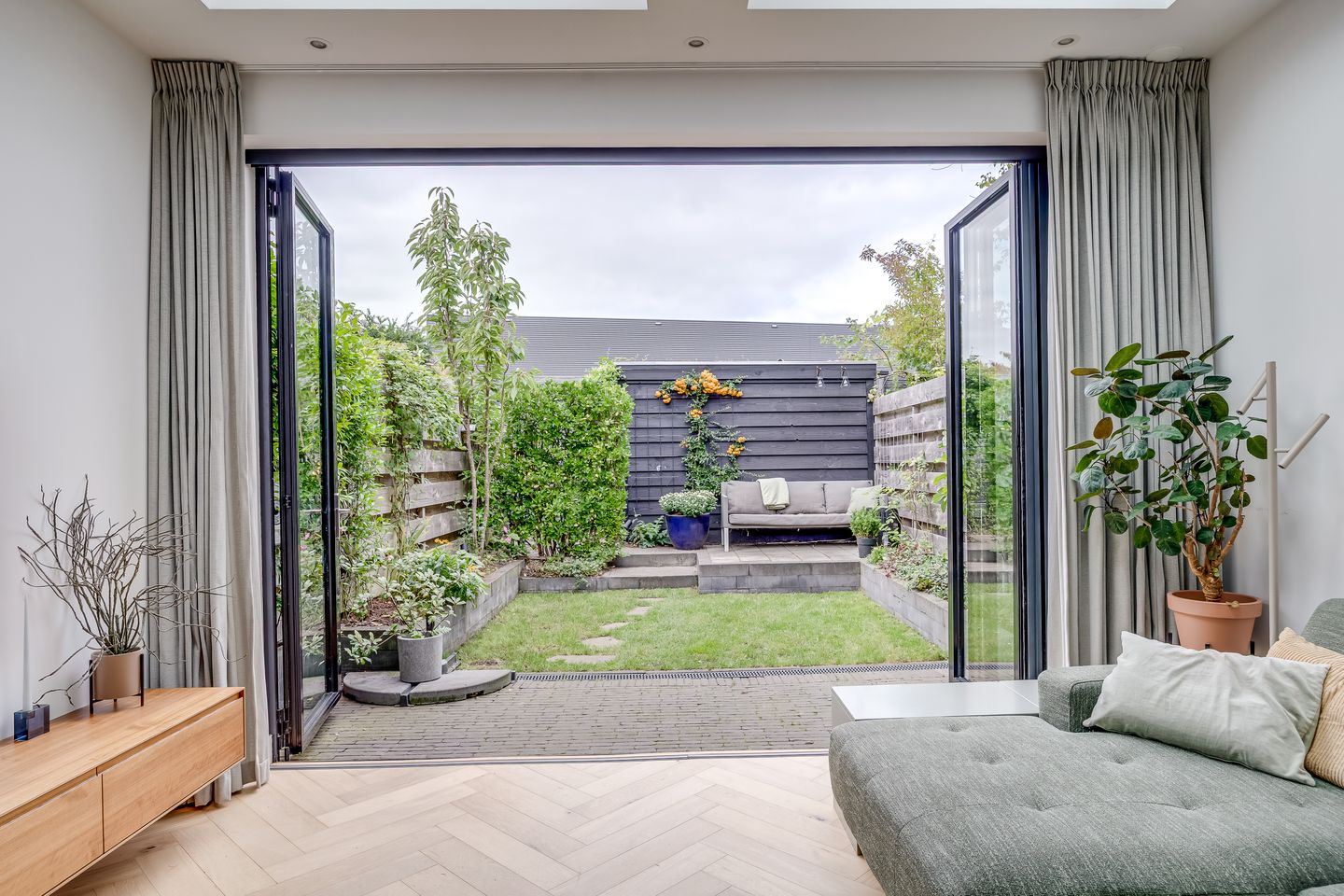 Foto 25 van Oudwijkerdwarsstraat 42