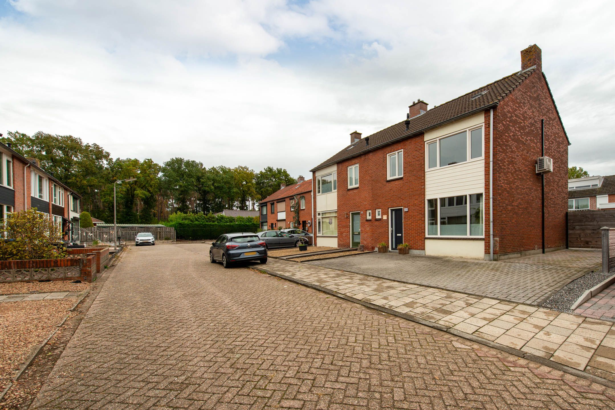 Foto 33 van Pastoor de Witstraat 10