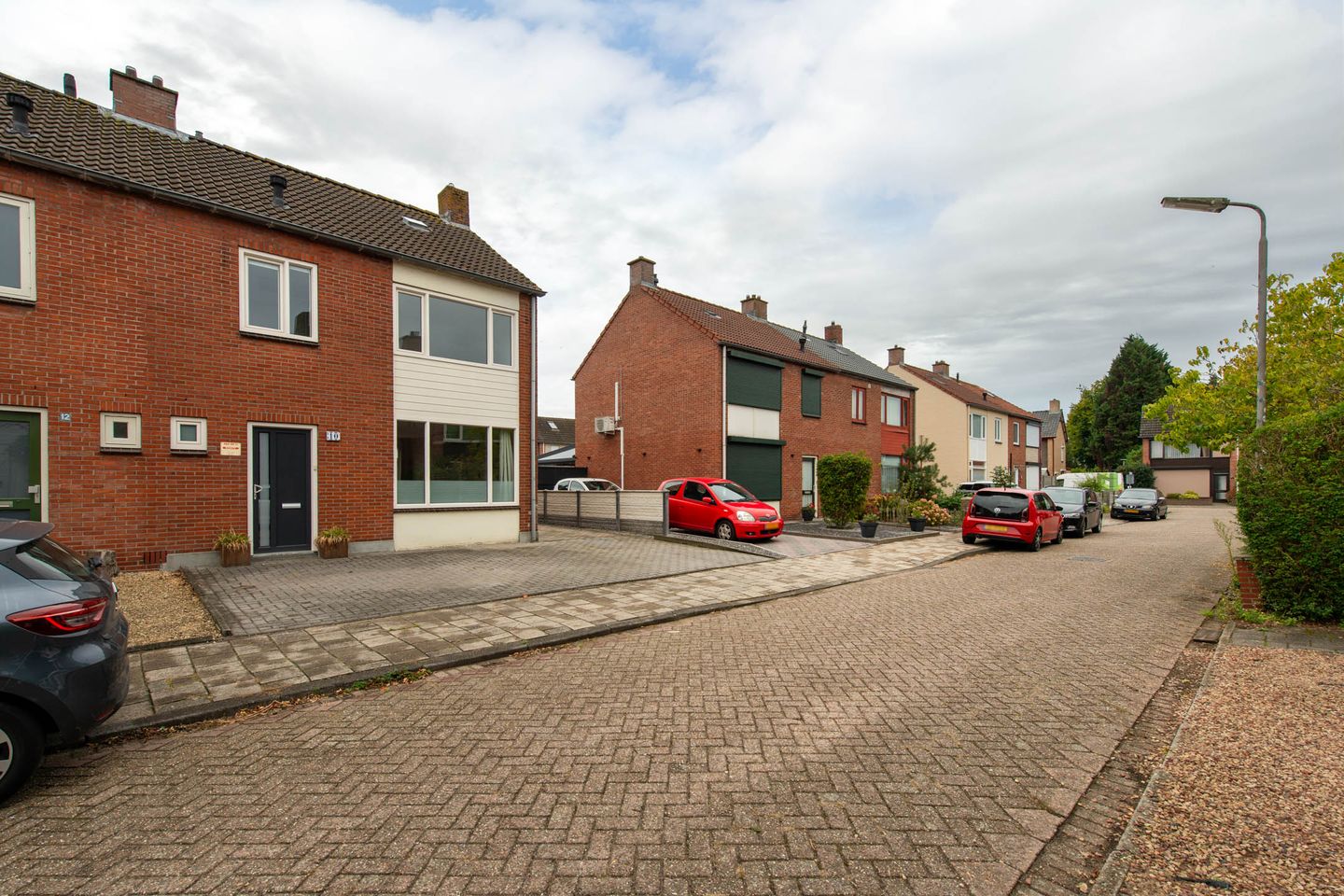 Foto 35 van Pastoor de Witstraat 10