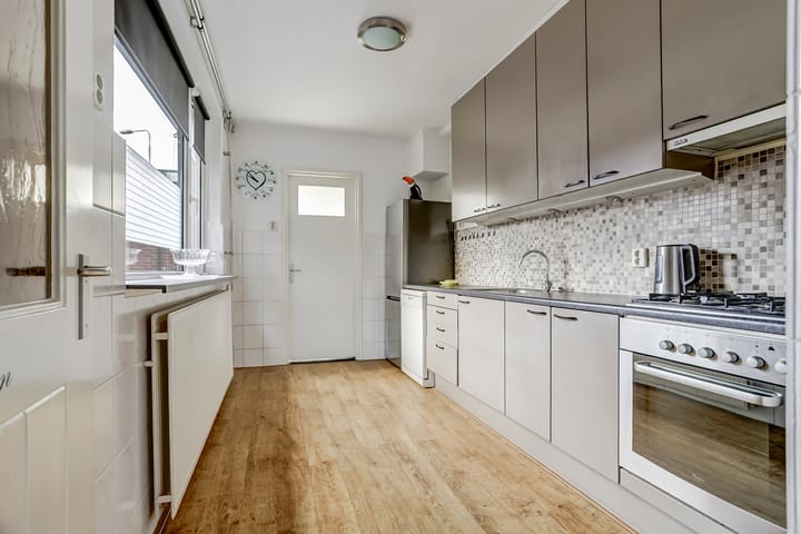 Photo 3 of Broekhovenseweg 101