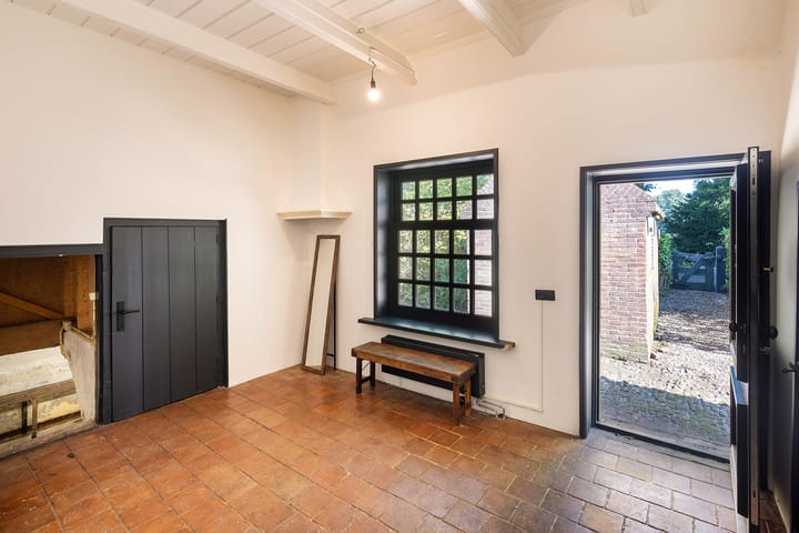 Foto 10 van Burgemeester Frieswijkweg 22