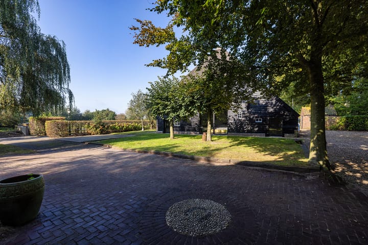 Foto 61 van Burgemeester Frieswijkweg 22