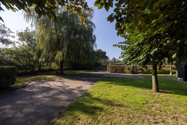 Foto 62 van Burgemeester Frieswijkweg 22