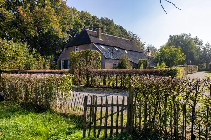 Foto 72 van Burgemeester Frieswijkweg 22