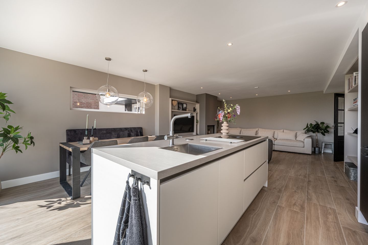 Foto 14 van Mookhoek 64