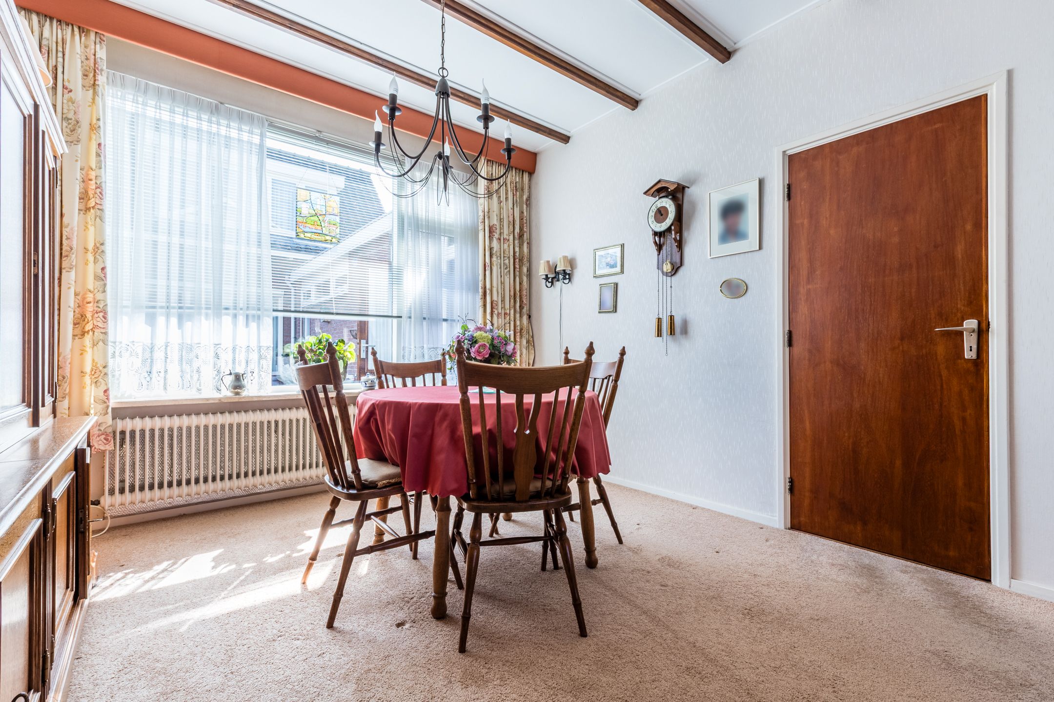 Photo 15 of Julianastraat 38