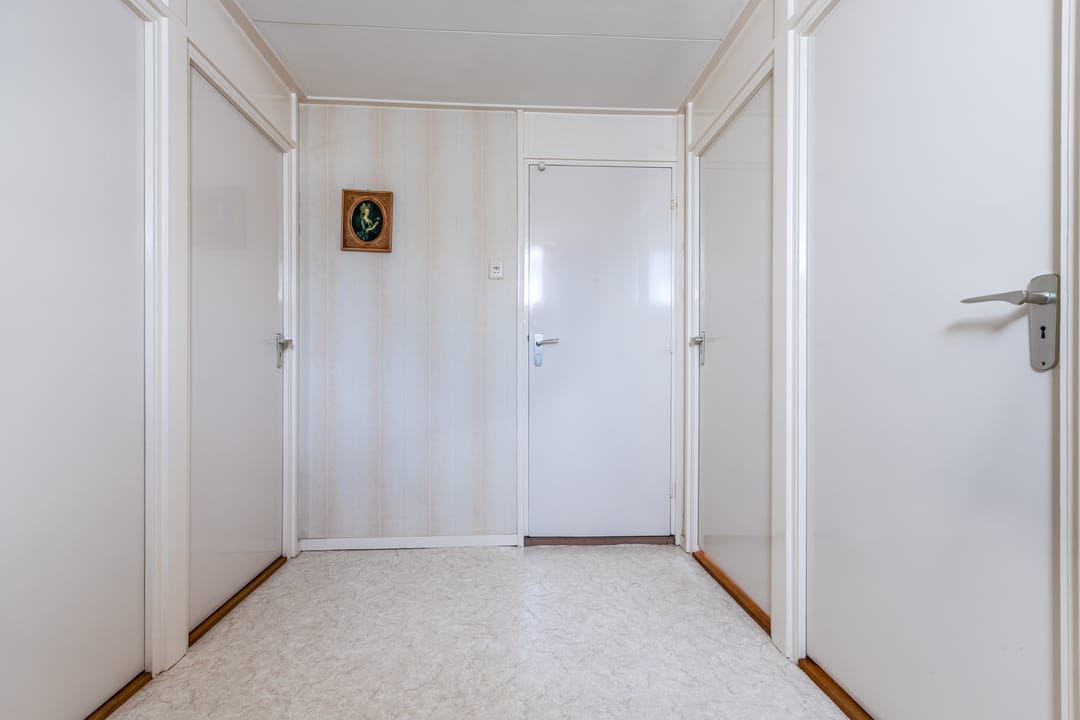 Photo 23 of Julianastraat 38